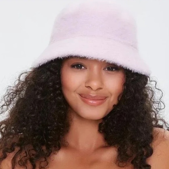 Forever 21 Accessories - Forever 21 New Baby Pink Fuzzy Knit Bucket Hat NWT